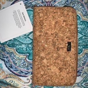 Jewel by Thirty-One wallet